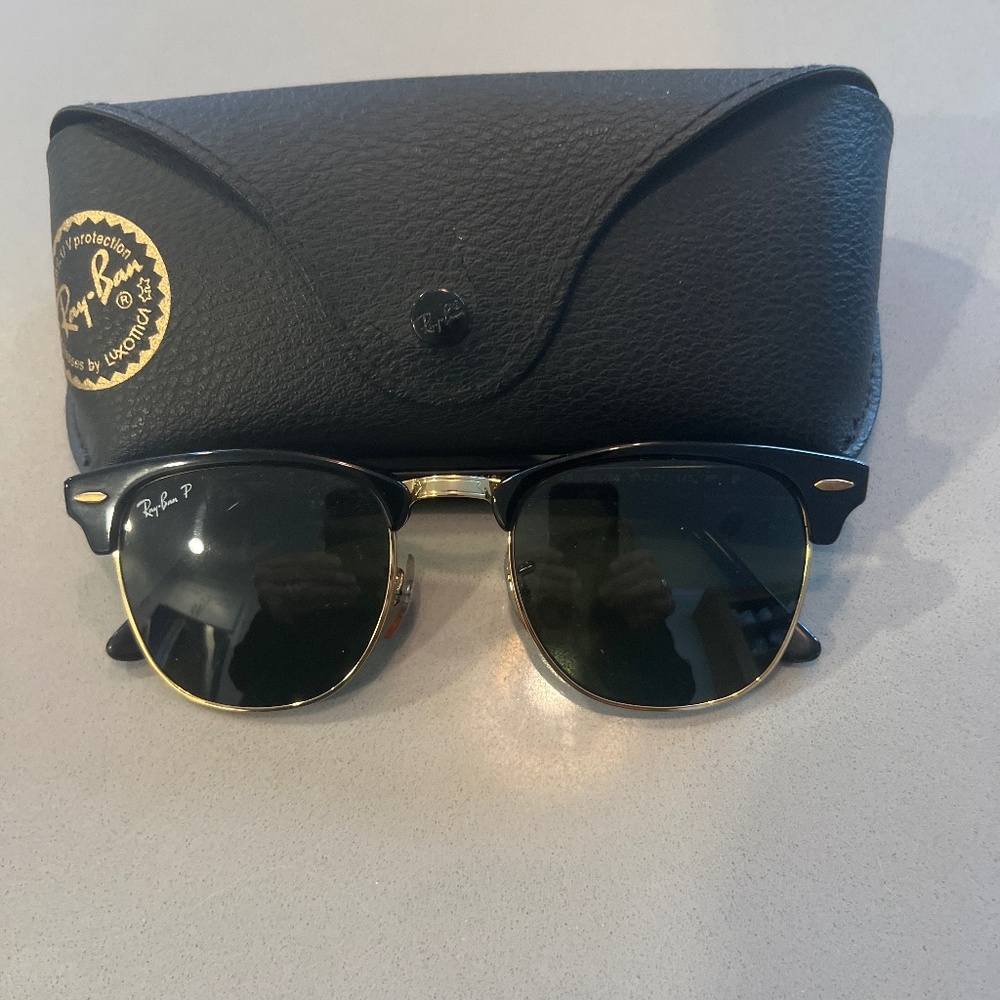 Lightly used Clubmaster Ray Ban sunglassss